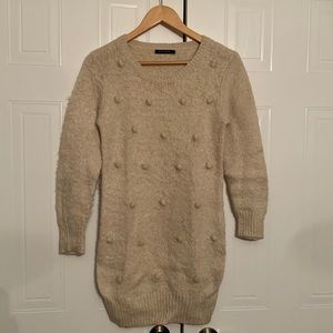 QED London Beige Long sleeved sweater